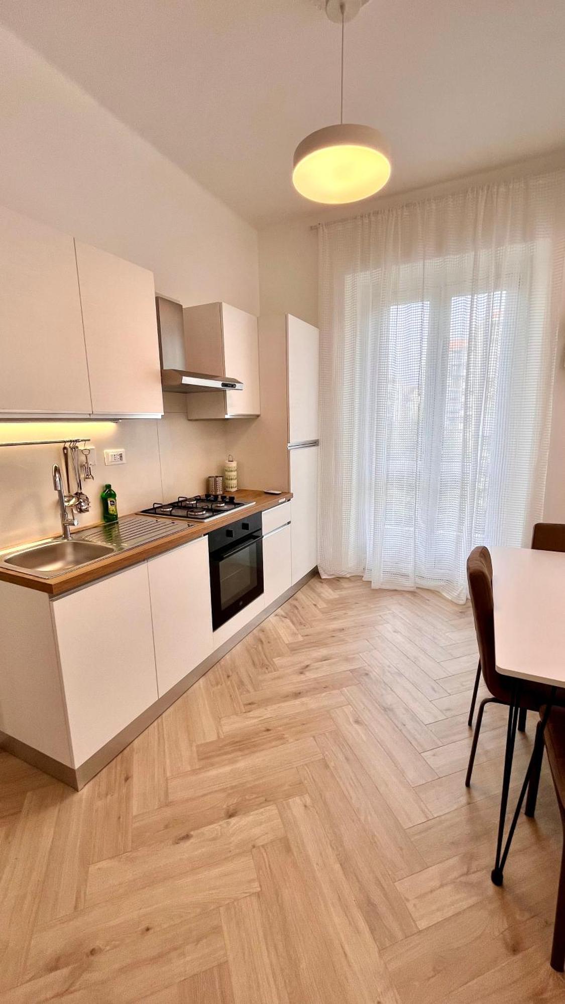 Appartamento Moderno Toscana, Parco Dora Торино Екстериор снимка